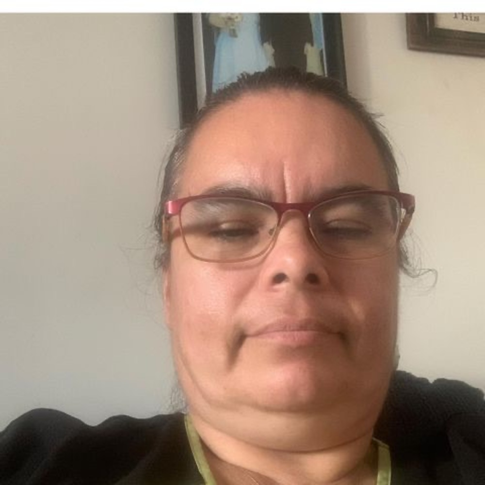 Meet your Posher, Cynthia